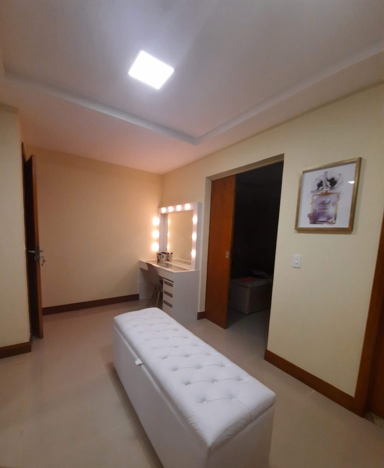 Apartamento com 3 suítes  no Recreio dos Bandeirantes