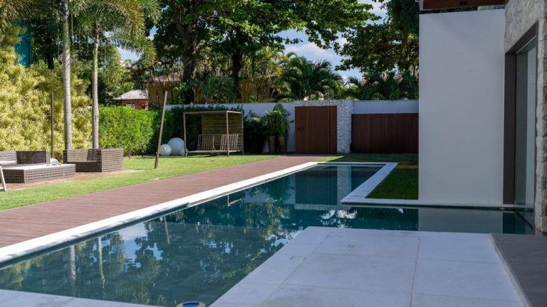 Casa Alto Padrão no Condomínio Santa Lúcia – Barra da Tijuca – Rio de Janeiro – RJ