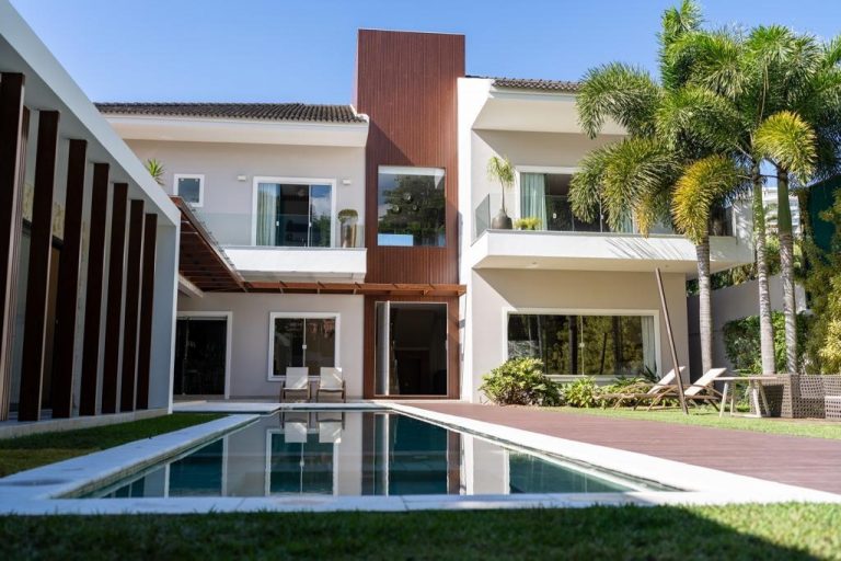 Casa Alto Padrão no Condomínio Santa Lúcia – Barra da Tijuca – Rio de Janeiro – RJ