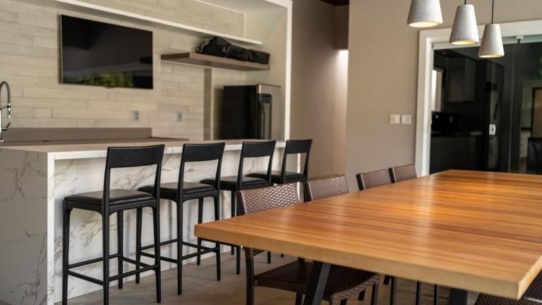 Casa Alto Padrão no Condomínio Santa Lúcia – Barra da Tijuca – Rio de Janeiro – RJ