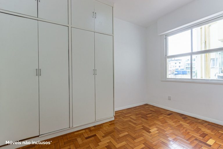 Botafogo – Frente – 3 Quartos 1 suíte – 1 Vaga