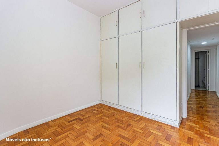 Botafogo – Frente – 3 Quartos 1 suíte – 1 Vaga