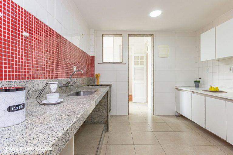 Botafogo – Frente – 3 Quartos 1 suíte – 1 Vaga