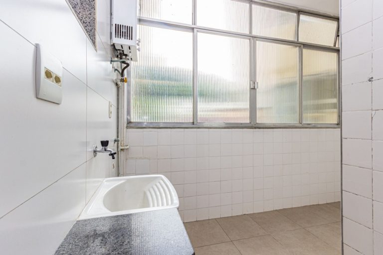 Botafogo – Frente – 3 Quartos 1 suíte – 1 Vaga