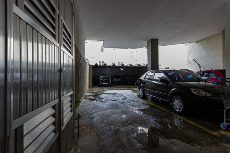 Botafogo – Frente – 3 Quartos 1 suíte – 1 Vaga