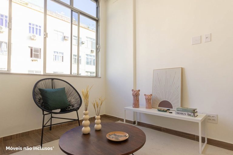 Laranjeiras – Frente – 2 Quartos 1 Vaga