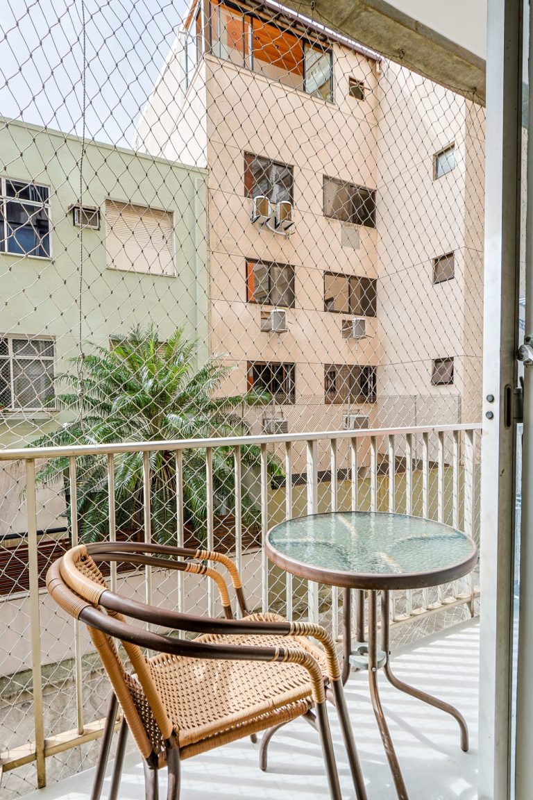 Lagoa – Fonte da Saudade – Fundos – 3 Quartos 1 Vaga