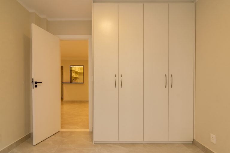 Copacabana – Fundos – 2 Quartos – 75M²