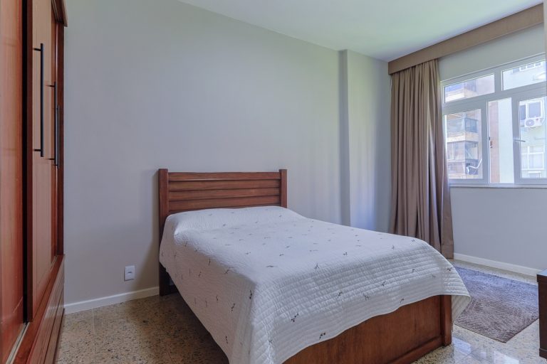 Ipanema – 2 Quartos – 1 Vaga – Frente