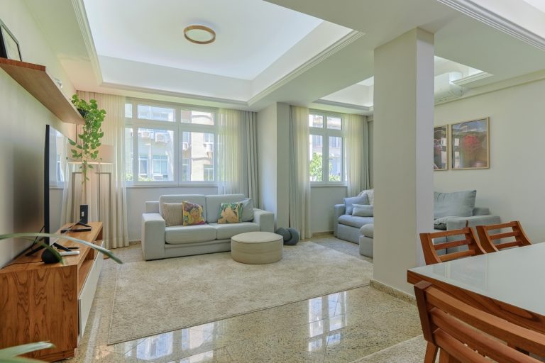 Ipanema – 2 Quartos – 1 Vaga – Frente