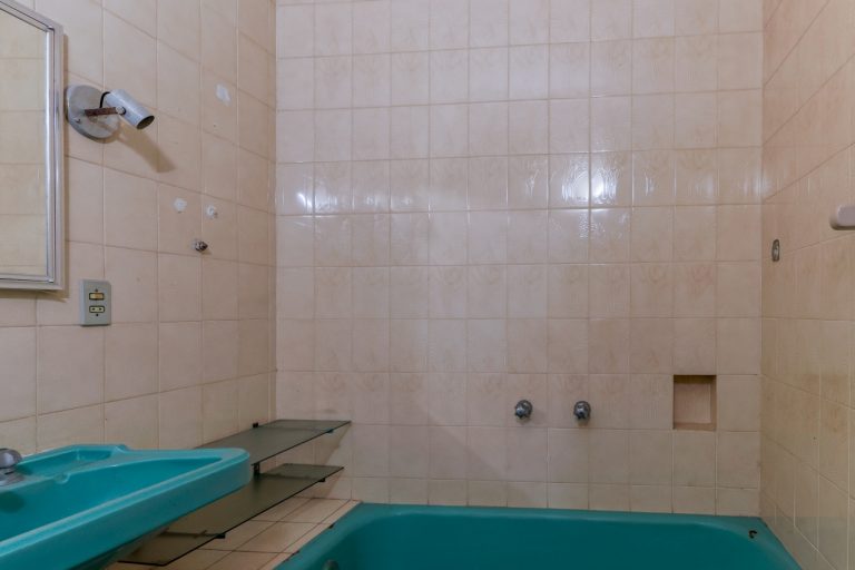 Copacabana – Av. Atlântica – Frente – 3 quartos 1 Suíte – 1 Vaga