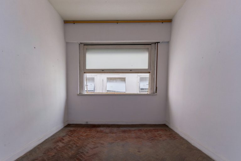 Copacabana – Av. Atlântica – Frente – 3 quartos 1 Suíte – 1 Vaga