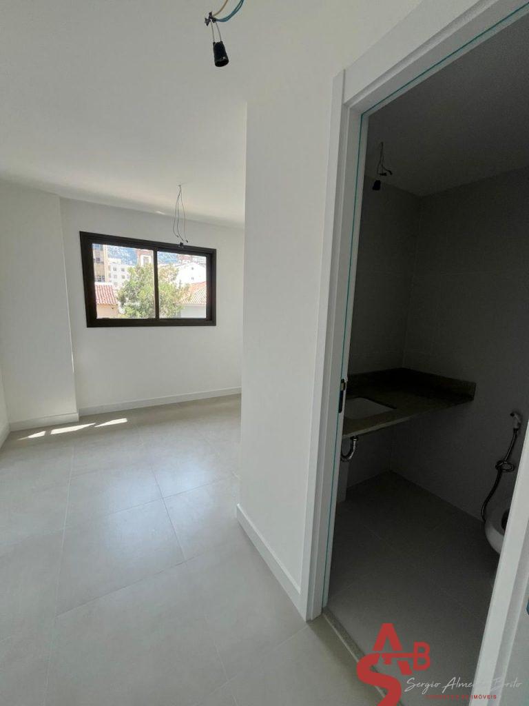 Botafogo – Primeira Locação 2 Quartos (1 suíte) 2 Vagas