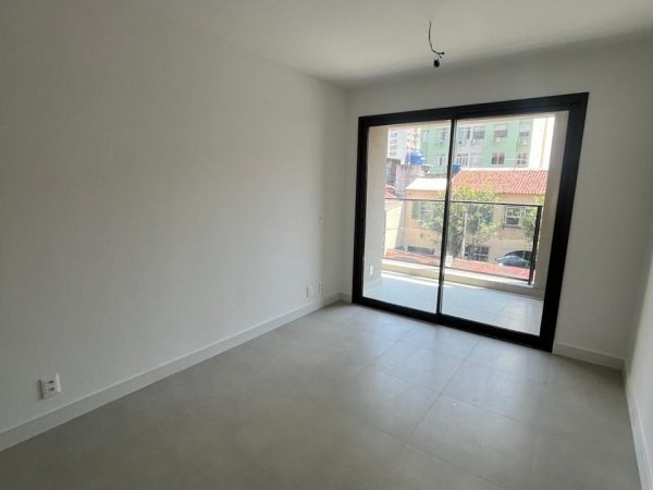 Botafogo – Primeira Locação 2 Quartos (1 suíte) 2 Vagas