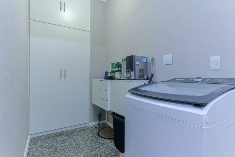 Ipanema – 2 Quartos – 1 Vaga – Frente