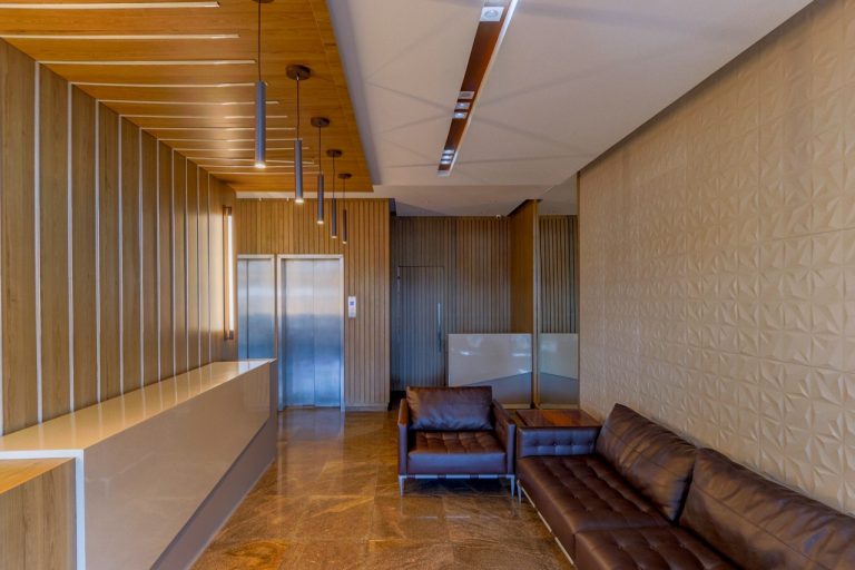 Copacabana – Av. Atlântica – Frente – 3 quartos 1 Suíte – 1 Vaga