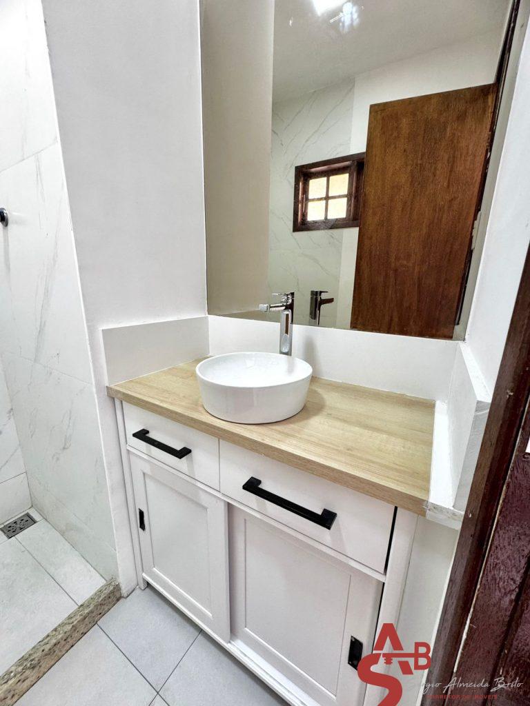 Vargem Grande – Casa em Condomínio Fechado – 4 Quartos 2 Suítes