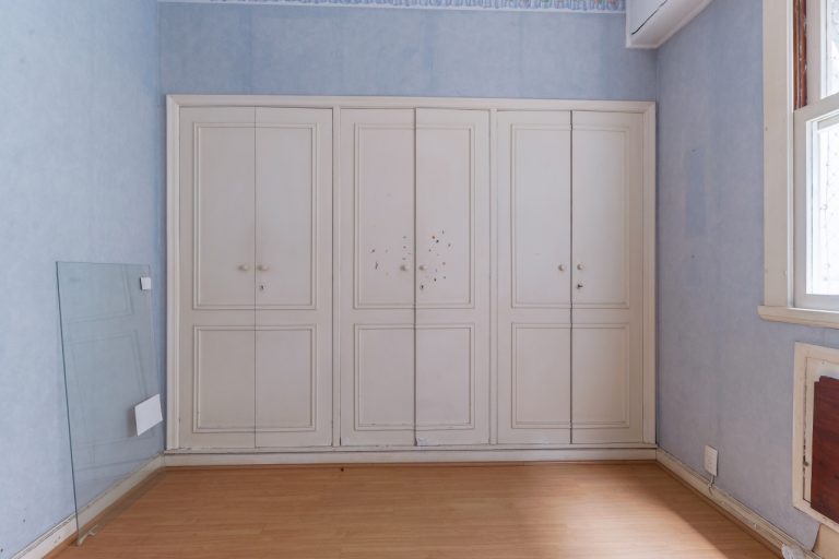 Copanema – Frente – 3 Quartos 1 Suíte – 2 Vagas Escritura – 220m²