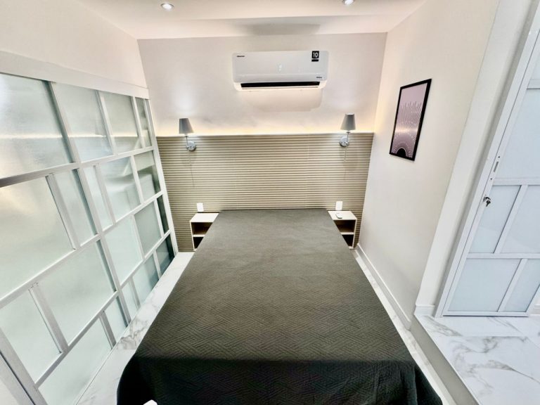 Centro – Quarto e Sala – 41m² – Porteira Fechada
