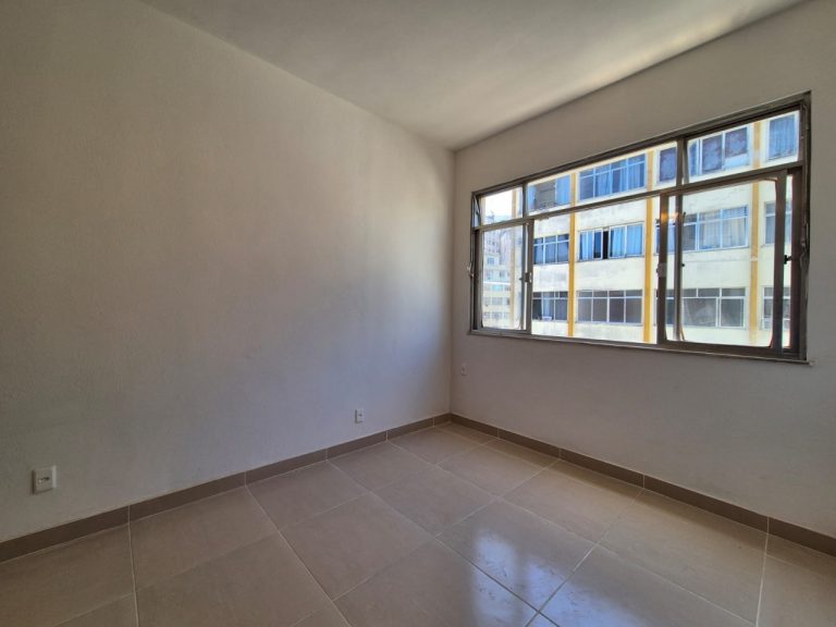 Centro – Studio reformado  Andar Alto