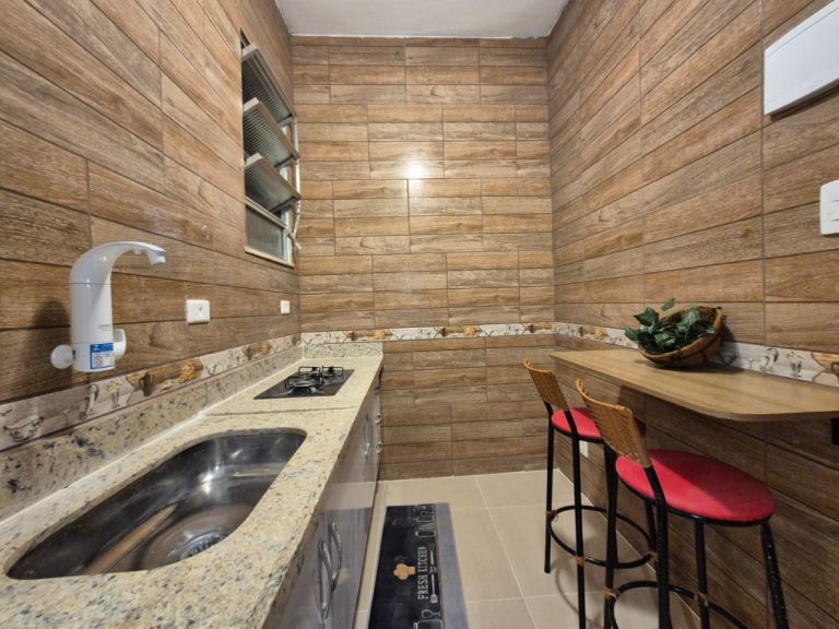 Centro – Studio reformado  Andar Alto