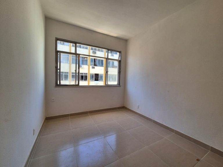 Centro – Studio reformado  Andar Alto