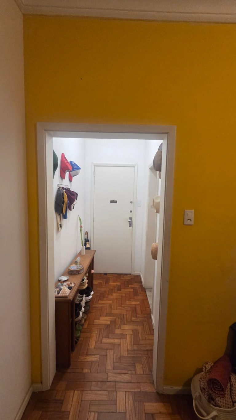 COPACABANA – FRENTE – 2 QUARTOS C/DEPENDÊNCIA