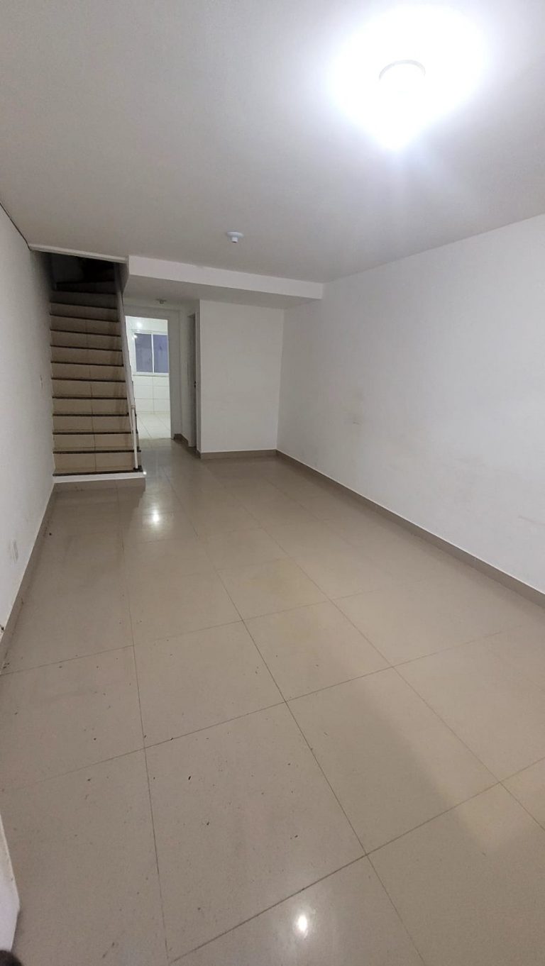 RECREIO – Casa – 3 Quartos 1 suíte – Vaga para 2 carros
